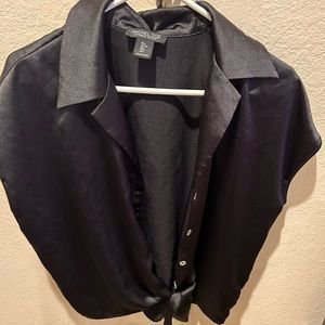 Rachel Zoe button up crop top